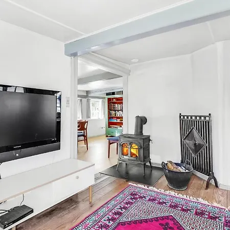 Prázdninový dům Amazing In With 1 Bedroom And Wifi Højer